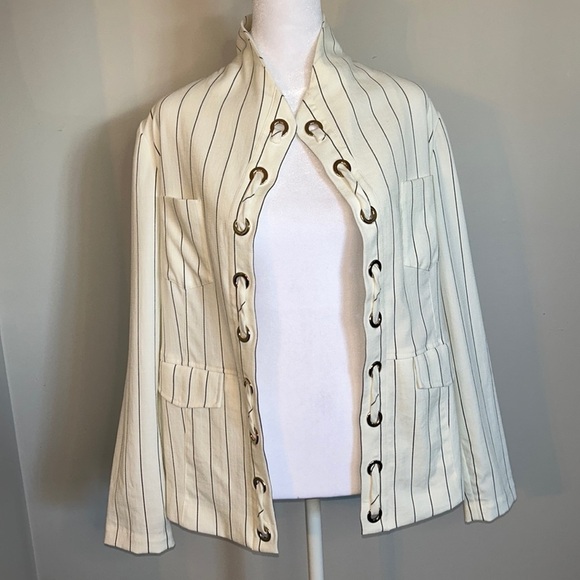 Chico’s Cream with Black Stripes Grommet Blazer Size 0 - Picture 3 of 12